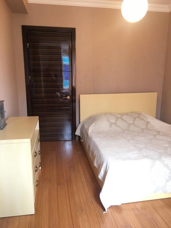 Apartment Sea Avenue Batumi Exterior photo